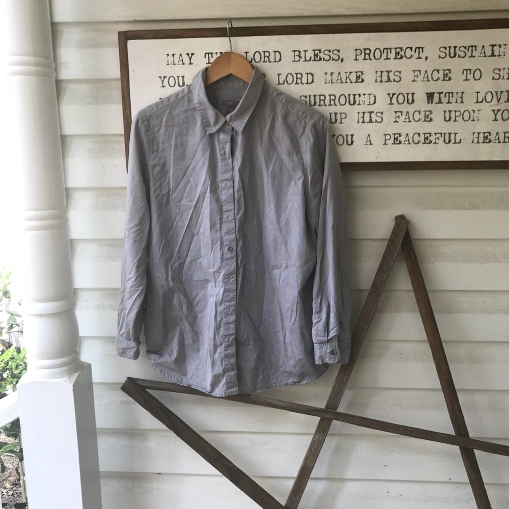 J Jill light gray button down